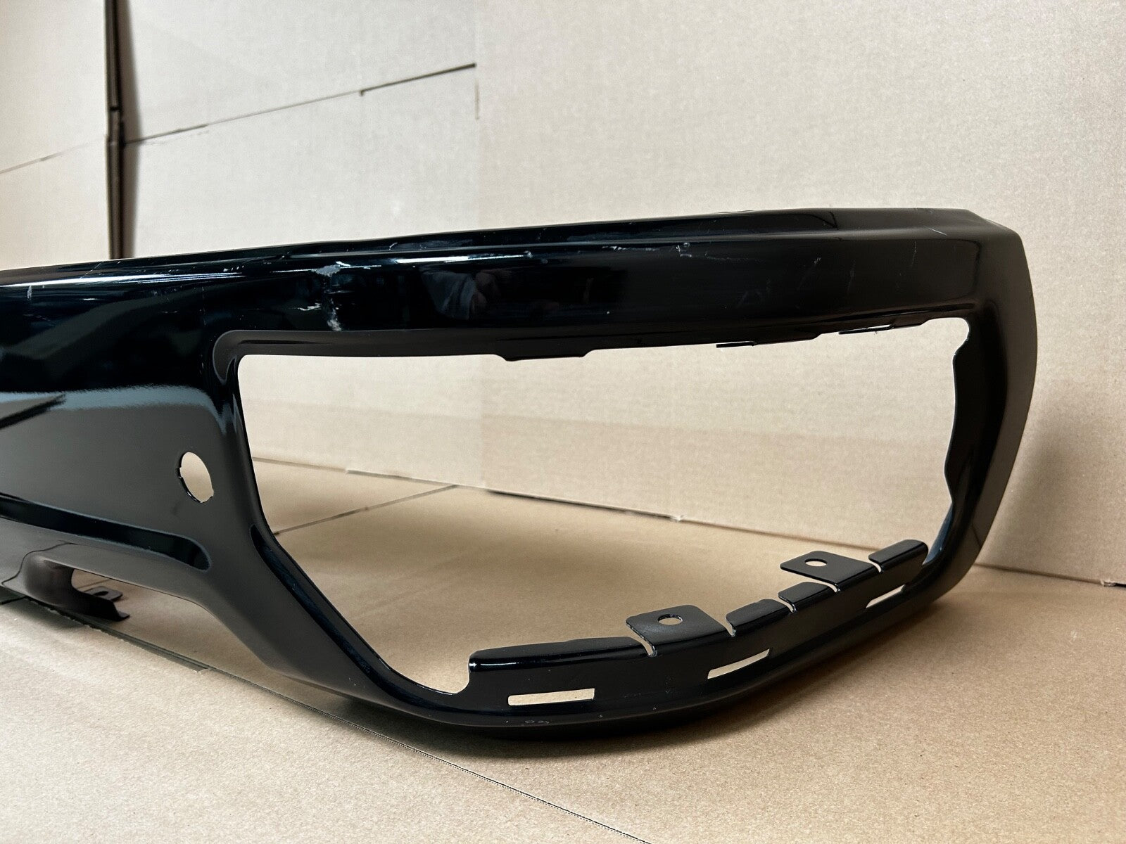 19-23 CHEVY SILVERADO/GMC SIERRA 1500 REAR BUMPER W/ HOLES & DUAL EXHAUST OEM