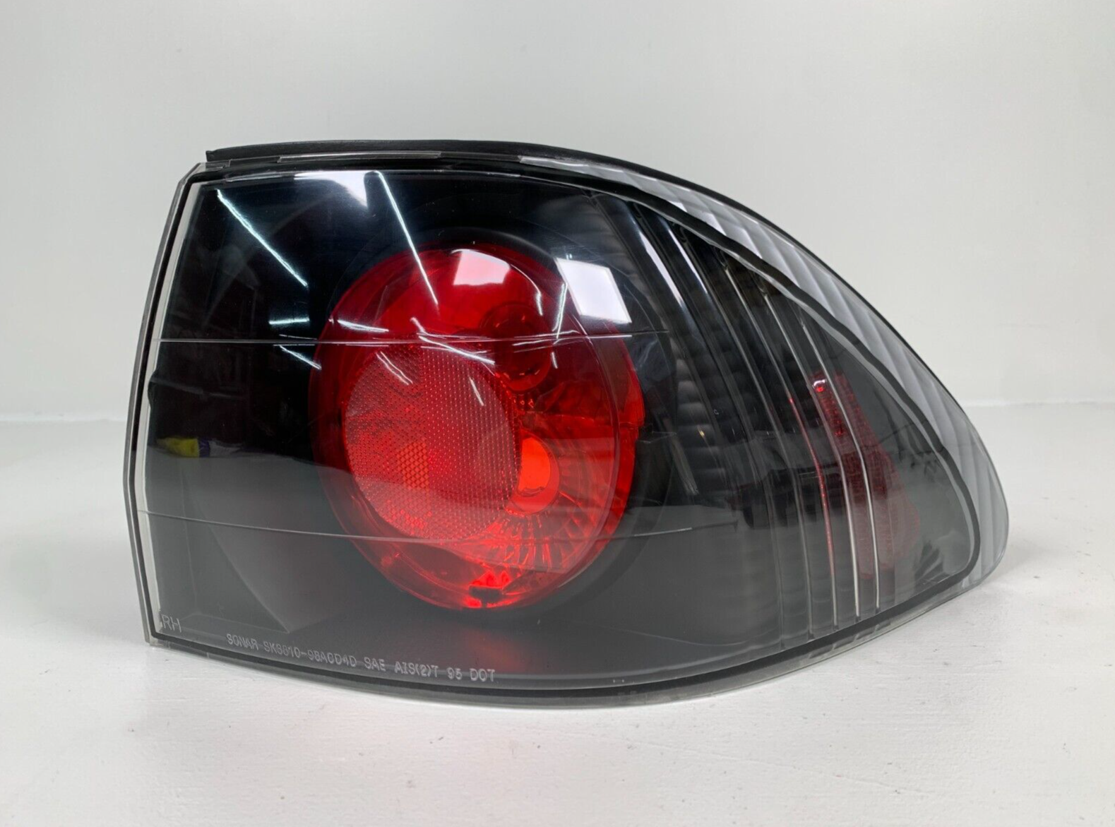 1998-01 Honda Civic Sonar Right Left Outer Halogen Tail Lights Pair Aftermarket