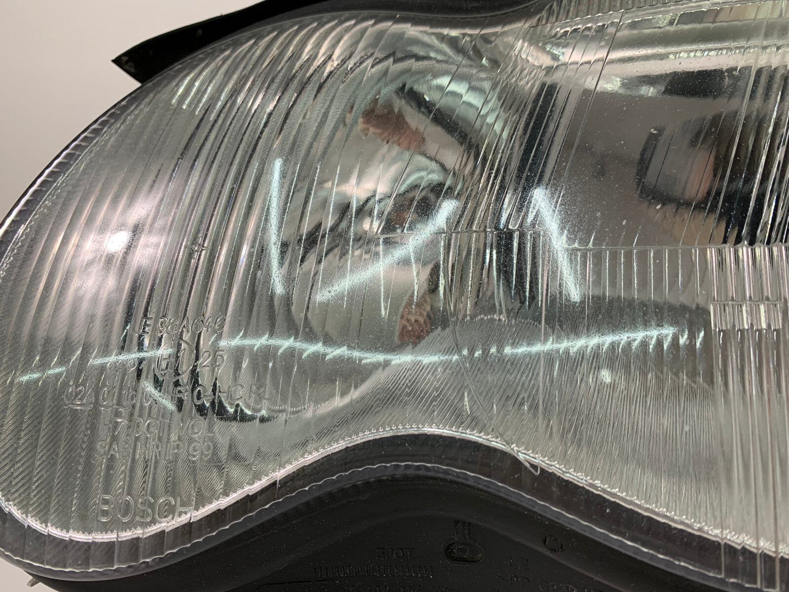 2001 2002 2003 2004 Mercedes C-Class Left Driver Side Halogen Headlight Lamp OEM