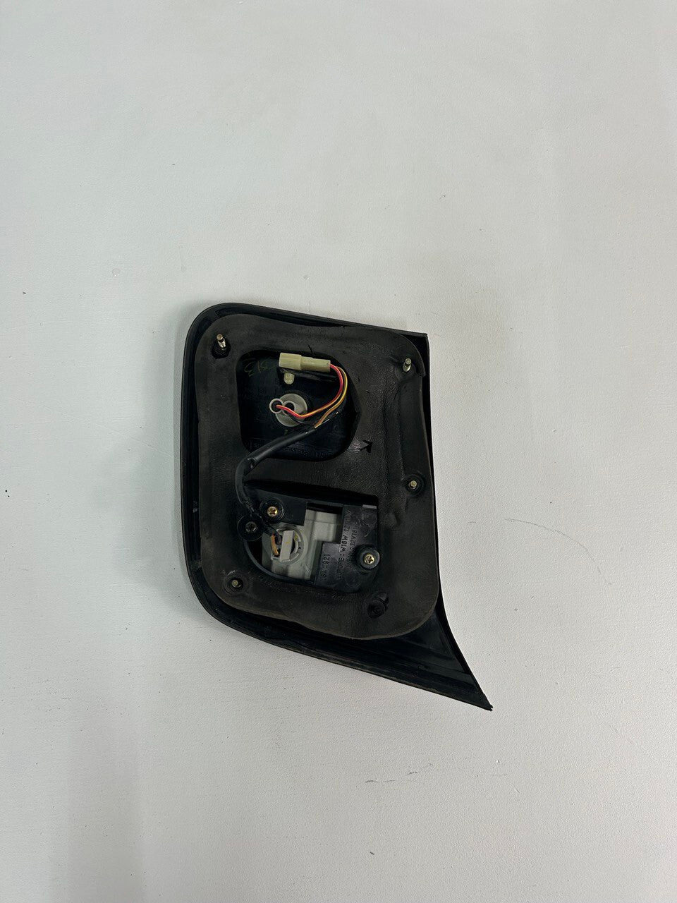 2001-2002 Subaru Forester Left Driver side Inner Tail Light OEM 01 02