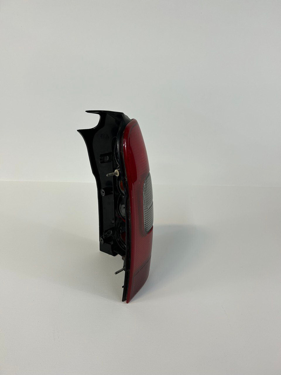 1997 - 2005 Pontiac Montana Venture Left Driver Lh  Tail Light Oem