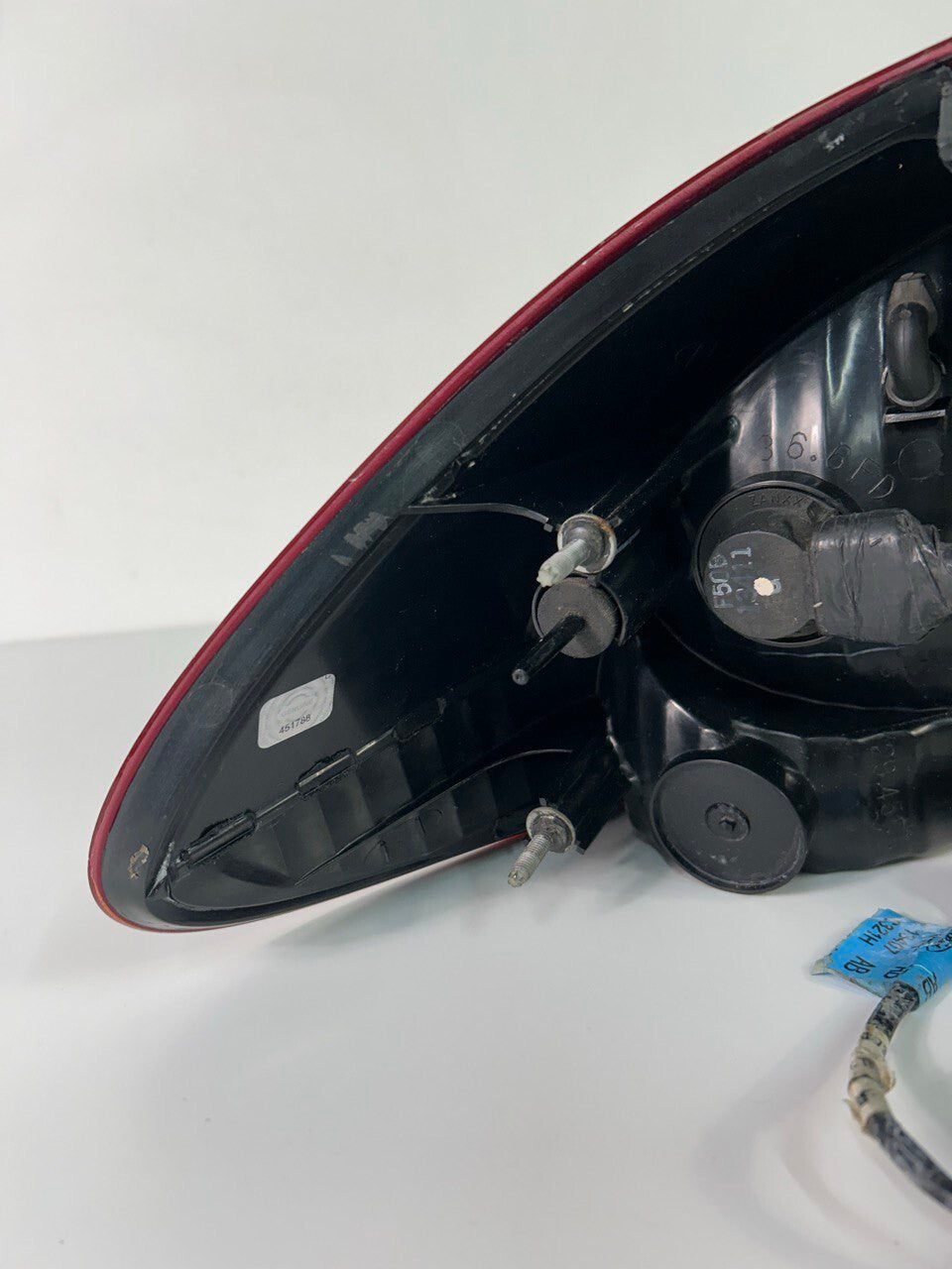 2000 2001 2002 2003 Ford Taurus Right Passenger side Tail Light OEM
