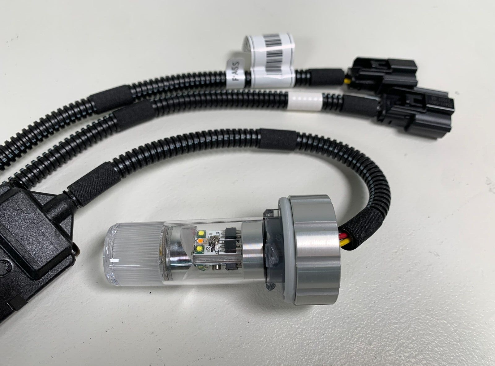 13-19 Ford Taurus Police Interceptor Right LED Strobe Park Light EG1Z-13411-B OE