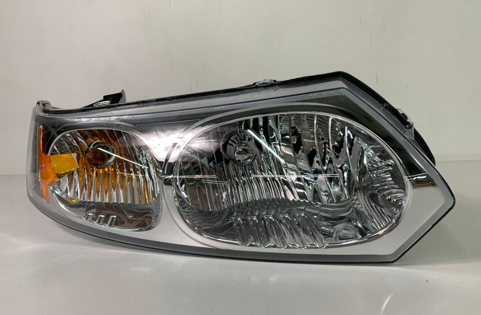 2003 2004 2005 2006 2007 Saturn Ion Right Passenger Side Halogen Headlight OEM
